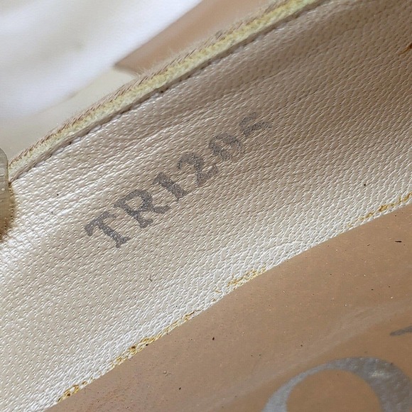 Christian Dior Beige Satin Pumps Black Lace High Heels Size 39 EU 8.5 US Italy - Picture 9 of 15